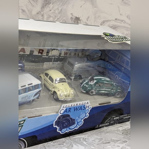 Greenlight Volkswagen 1:64 5 Car Collector Set Car Wash Mint - Picture 3 of 9